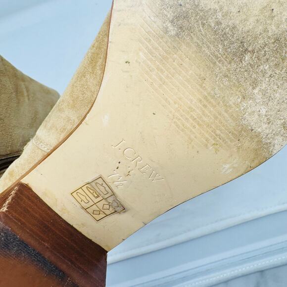 J.Crew Factory Tan Suede Ankle Boots Women’s Size 7.5 Low Heel Zip Booties - Picture 6 of 11